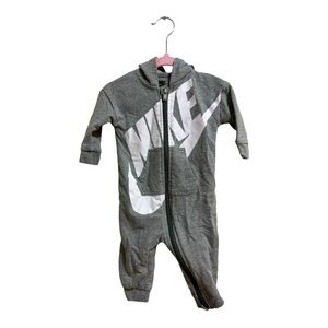 EUC Nike Long Body Suit, Gray Size 6M